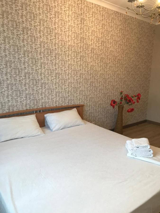 Apartmant In Kpi З Двома Спальнями 키예프 외부 사진