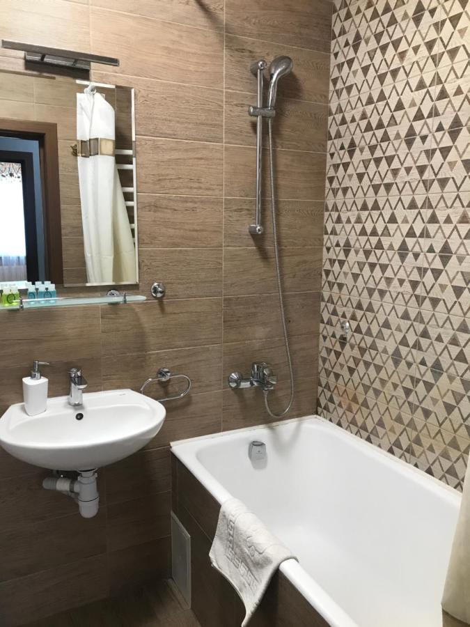 Apartmant In Kpi З Двома Спальнями 키예프 외부 사진