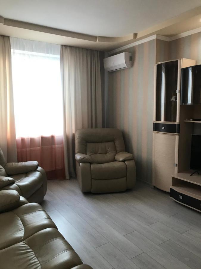 Apartmant In Kpi З Двома Спальнями 키예프 외부 사진