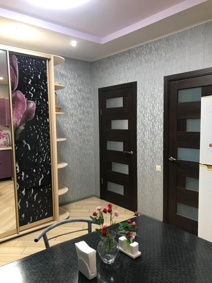 Apartmant In Kpi З Двома Спальнями 키예프 외부 사진