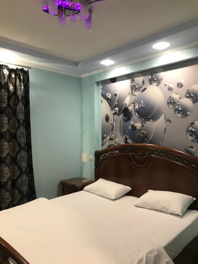 Apartmant In Kpi З Двома Спальнями 키예프 외부 사진