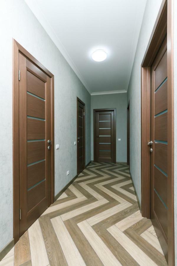 Apartmant In Kpi З Двома Спальнями 키예프 외부 사진